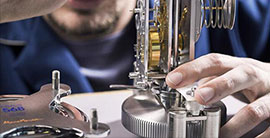 青岛万国维修精密修护仪器